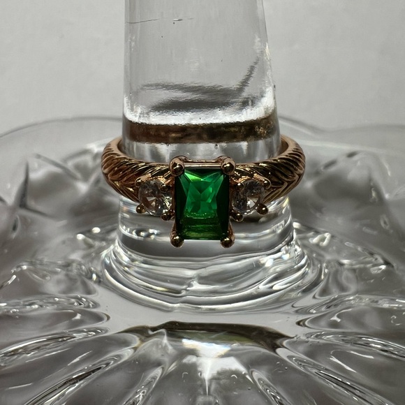 Emerald Cut Green 3-Stone Ring - Size 7, Gold Tone - Picture 7 of 15